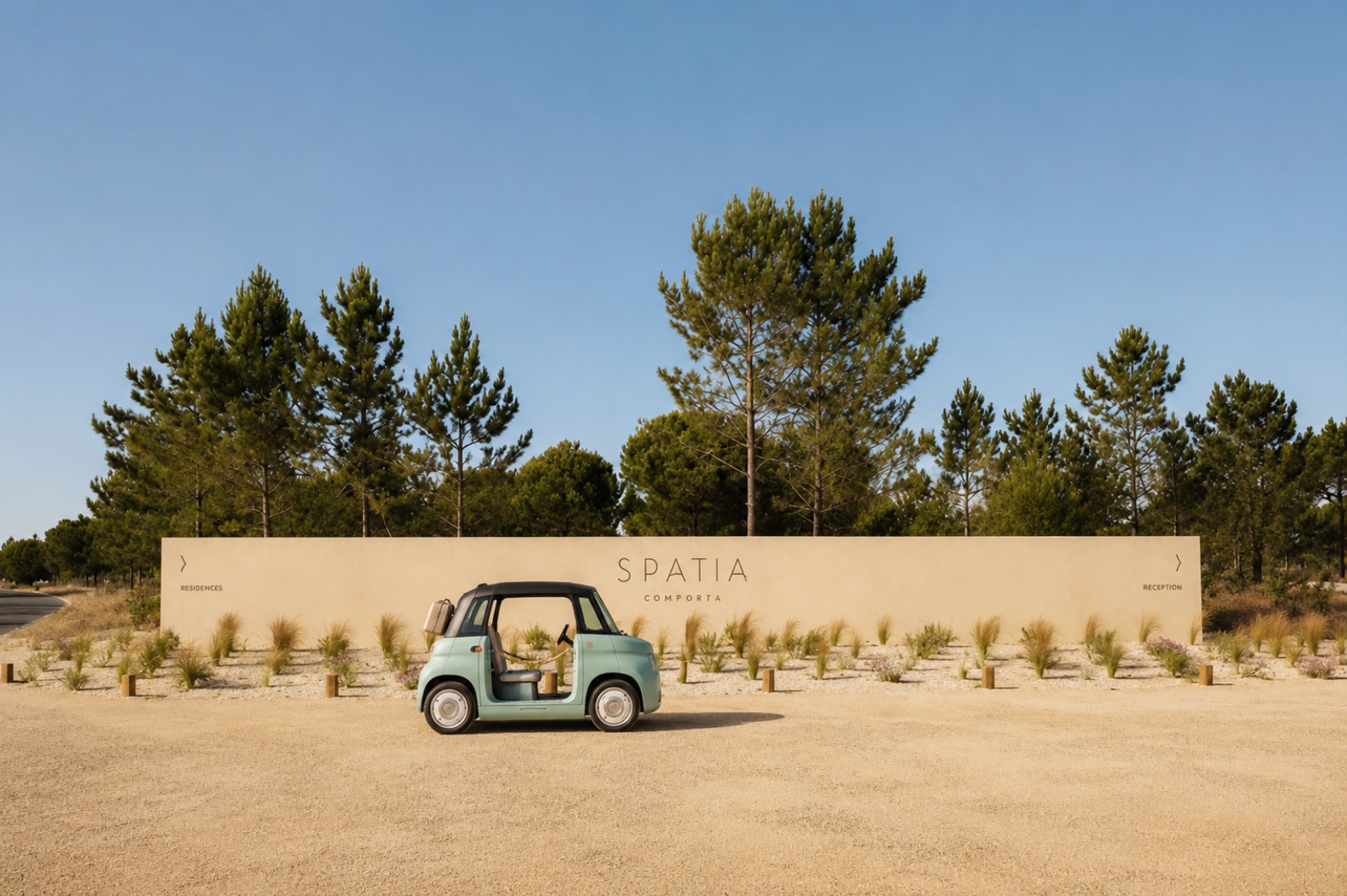 The Fiat Topolino at the Spatia Comporta gate